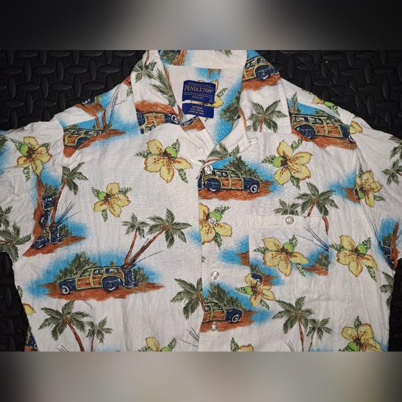 Pendleton button up / Hawaiian style shirt - Picture 3 of 8